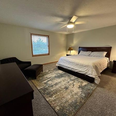 Inviting 3 Bed 2.5 Bath Townhome In Wadsworth Exteriér fotografie