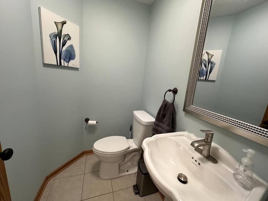 Inviting 3 Bed 2.5 Bath Townhome In Wadsworth Exteriér fotografie