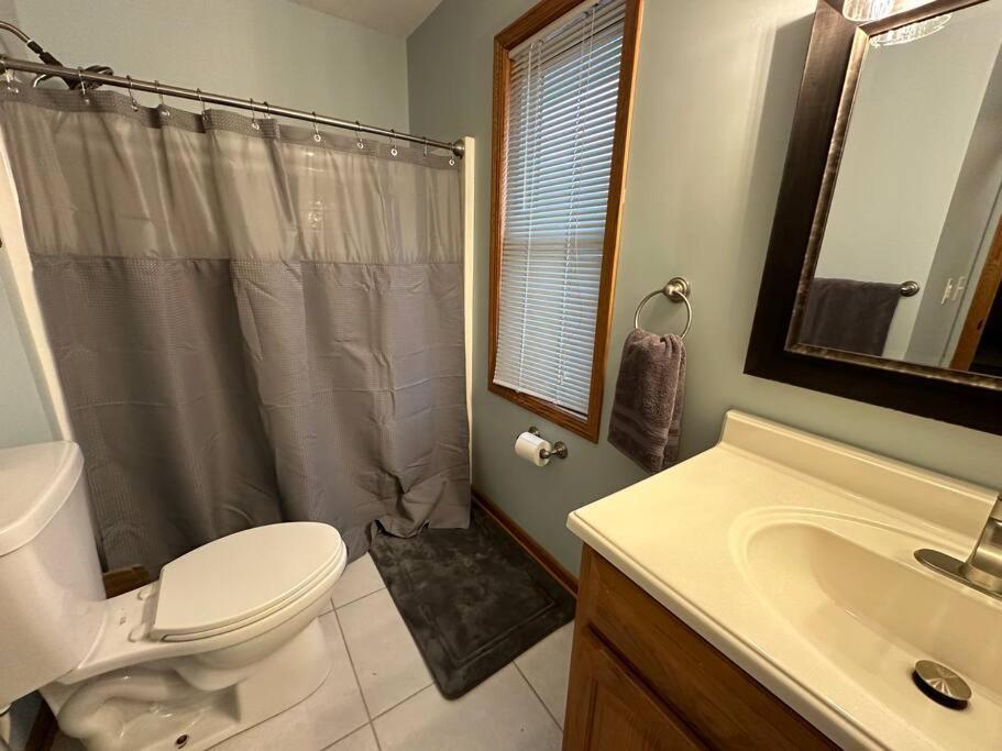 Inviting 3 Bed 2.5 Bath Townhome In Wadsworth Exteriér fotografie