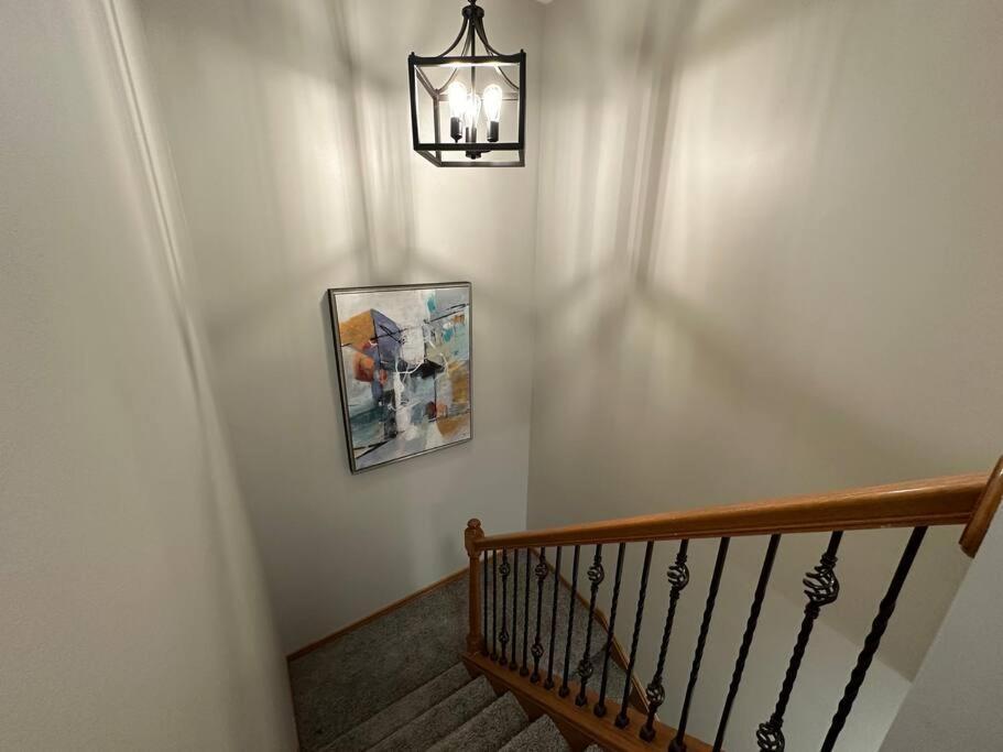 Inviting 3 Bed 2.5 Bath Townhome In Wadsworth Exteriér fotografie