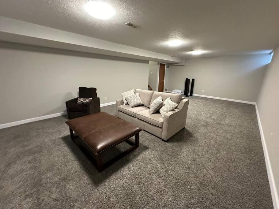 Inviting 3 Bed 2.5 Bath Townhome In Wadsworth Exteriér fotografie